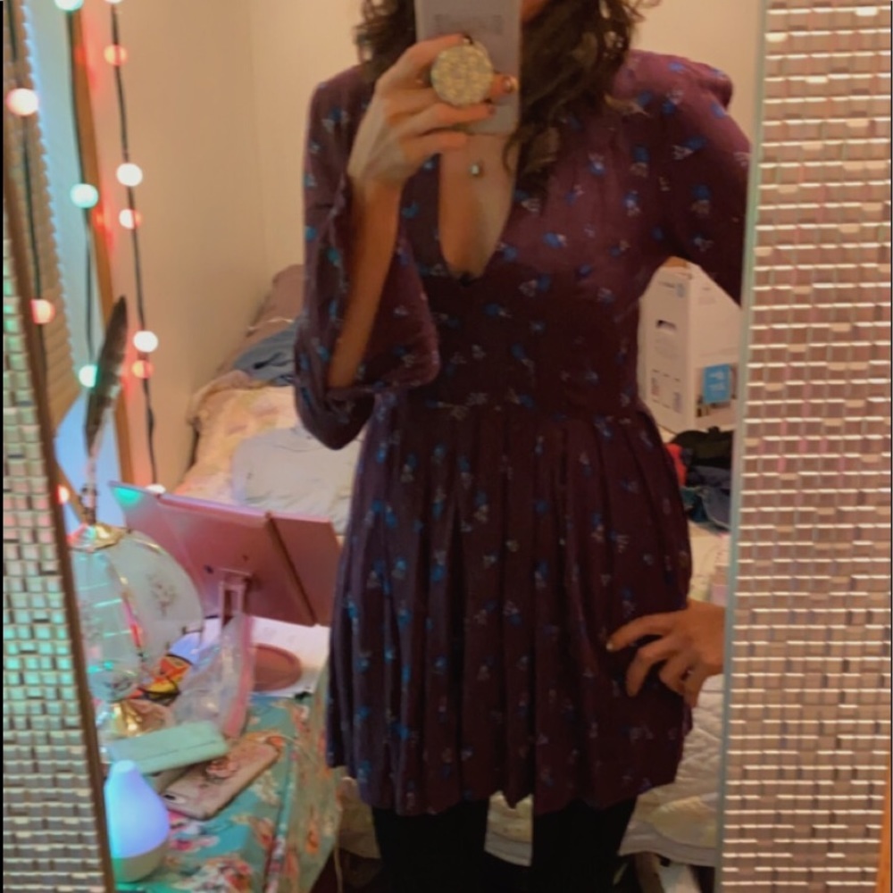 Free People Women’s dress Category, Purple w/ flowers; keyhole Dress in Size 4 - Picture 5 of 13